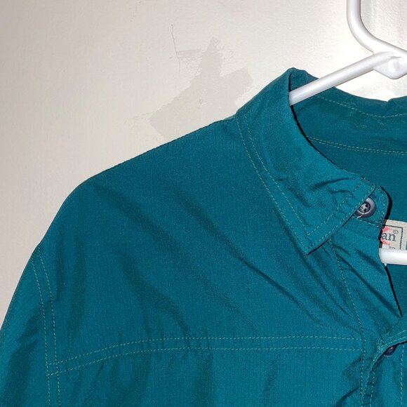 L.L. Bean Womens Teal Button-Up Long Sleeve Shirt With Chest Zip Pocket Size M - Picture 3 of 5